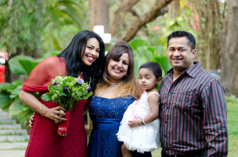 Wedding-Anniversary-Celebration-in-Goa-Roesome-Creative-Photography-2013-4