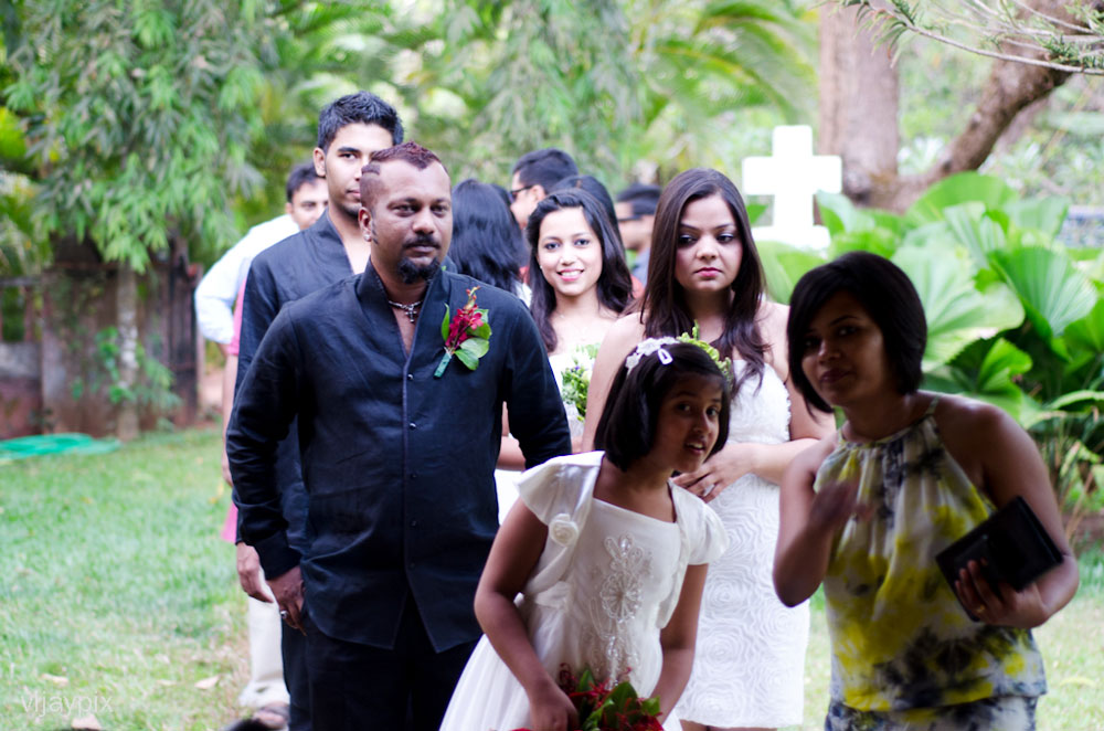 Wedding-Anniversary-Celebration-in-Goa-Roesome-Creative-Photography-2013-6